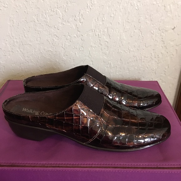 Cradles Classic Women’s Walking Leather Mules 7.5 N Brown Crocodile  1” Heel - Picture 4 of 8